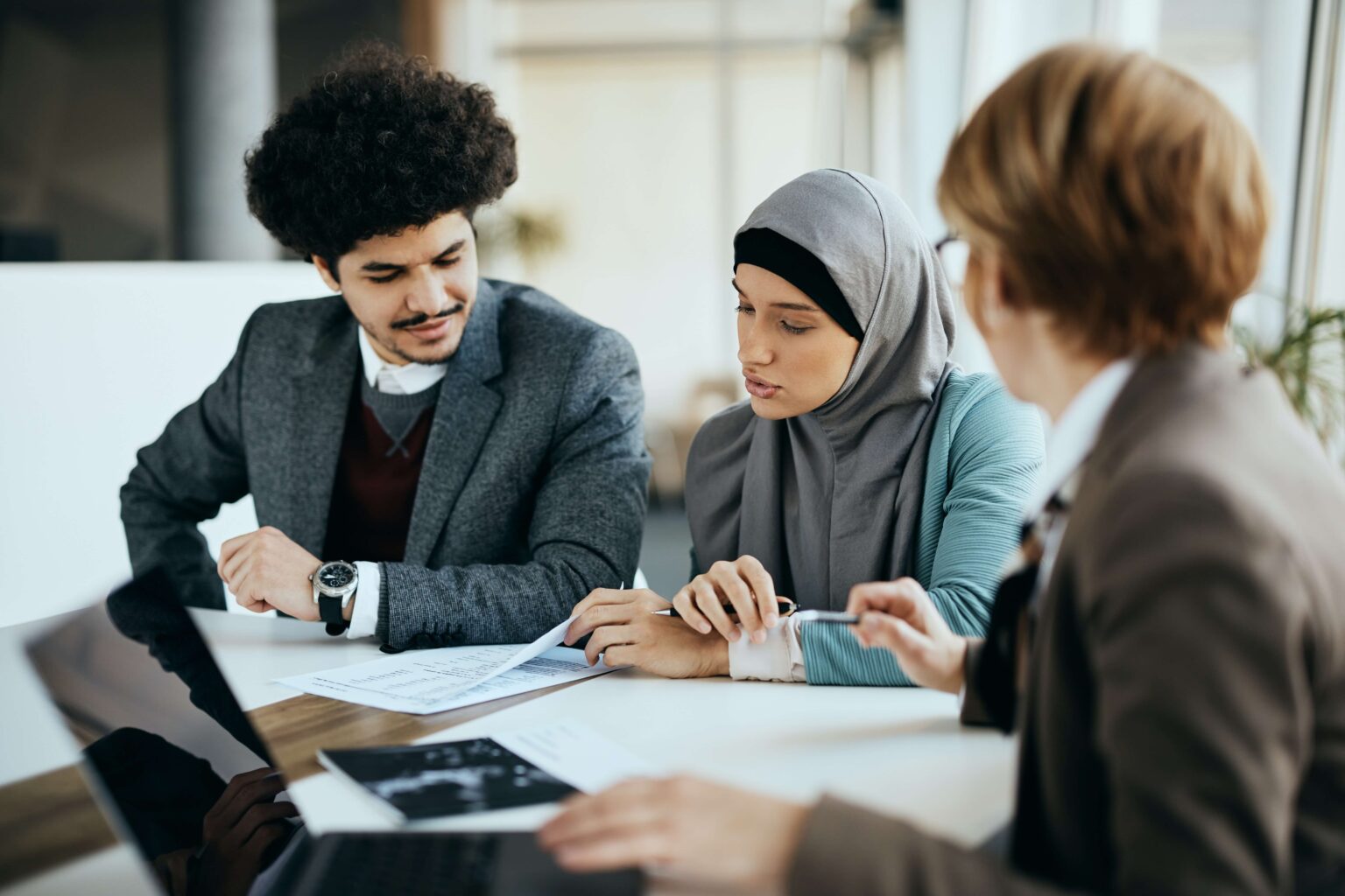 What Documents Prove My Permanent Residency in Canada? Canoo