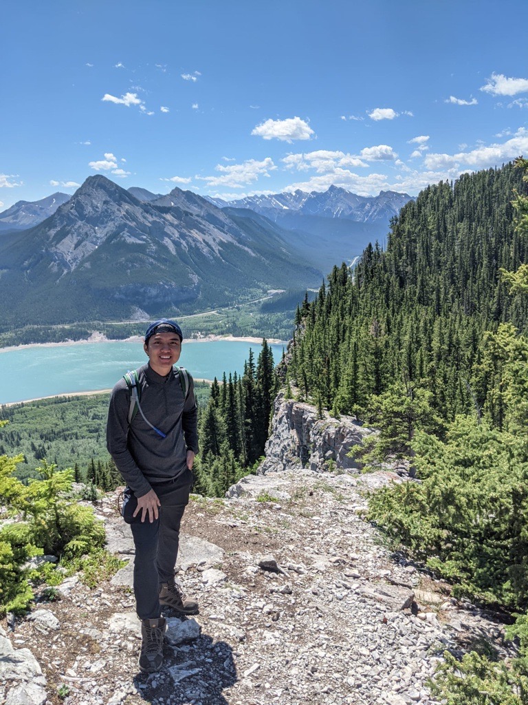 Photo of Duc Hoang exploring Banff with Canoo.